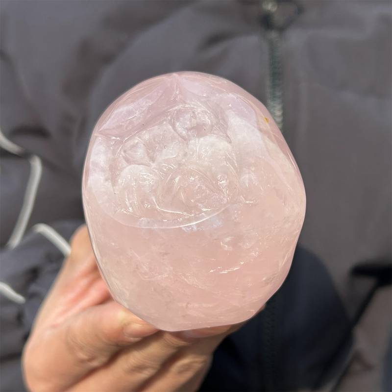 0.49kg Natural rose quartz skull carved Quartz Crystal skull Healing