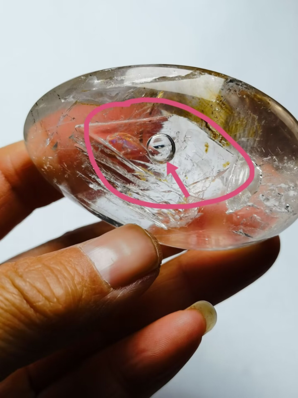 Collection Tibetan Crystal Oval 1 Visible Moving Bubble Enhydro &Sand 2.4 in