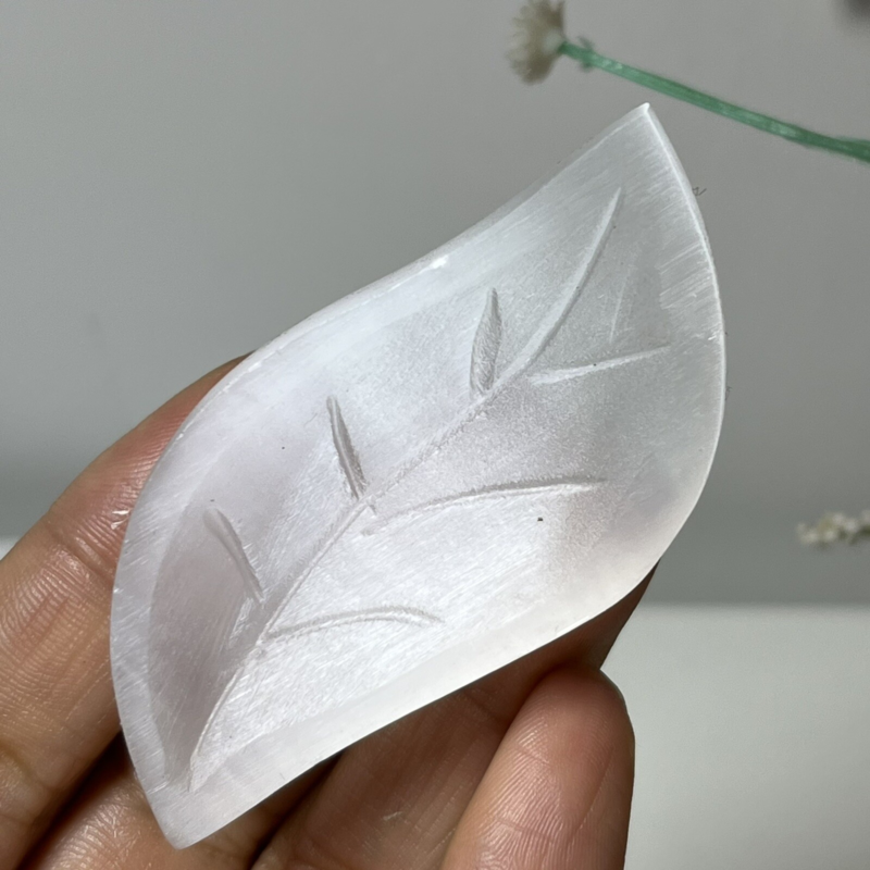 Natural Gypsum Selenite quartz leaves hand carved crystal healing ck21