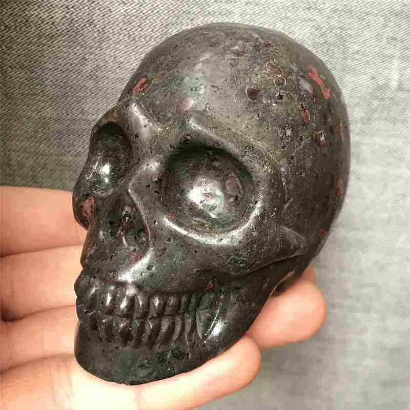 0.33Kg Natural unknown quartz skull carved Quartz Crystal skull Healing