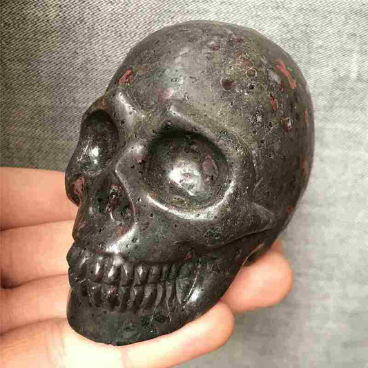 0.33Kg Natural unknown quartz skull carved Quartz Crystal skull Healing