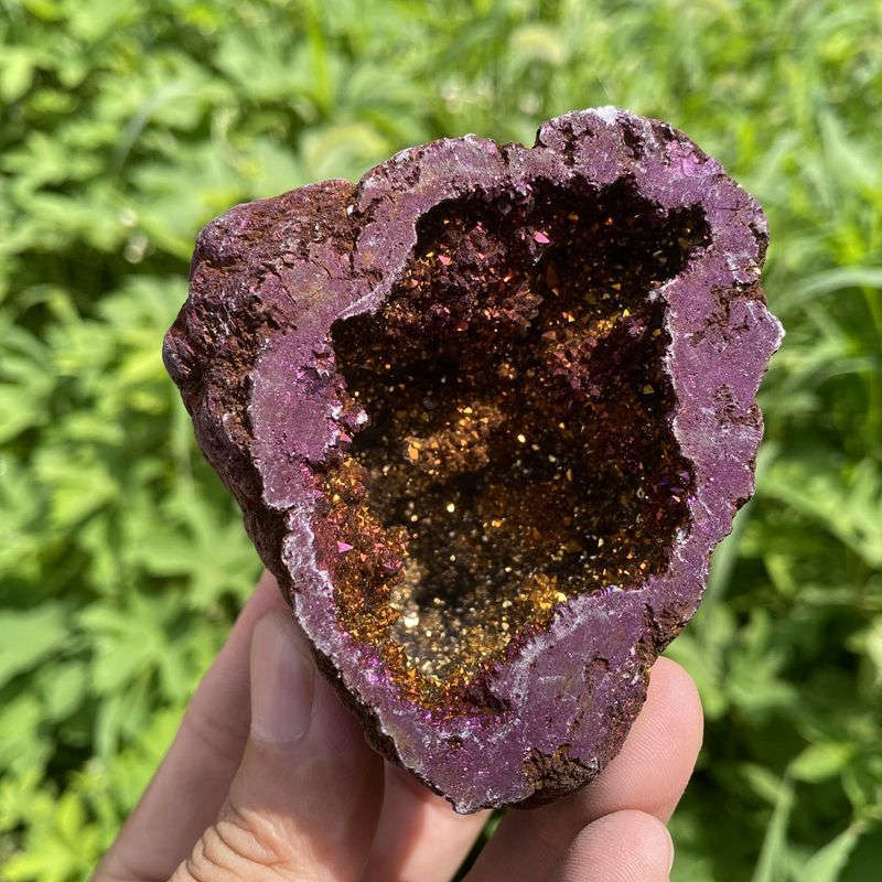 160g Electroplating color Natural Crystal Agate cave ornaments crystal cluster