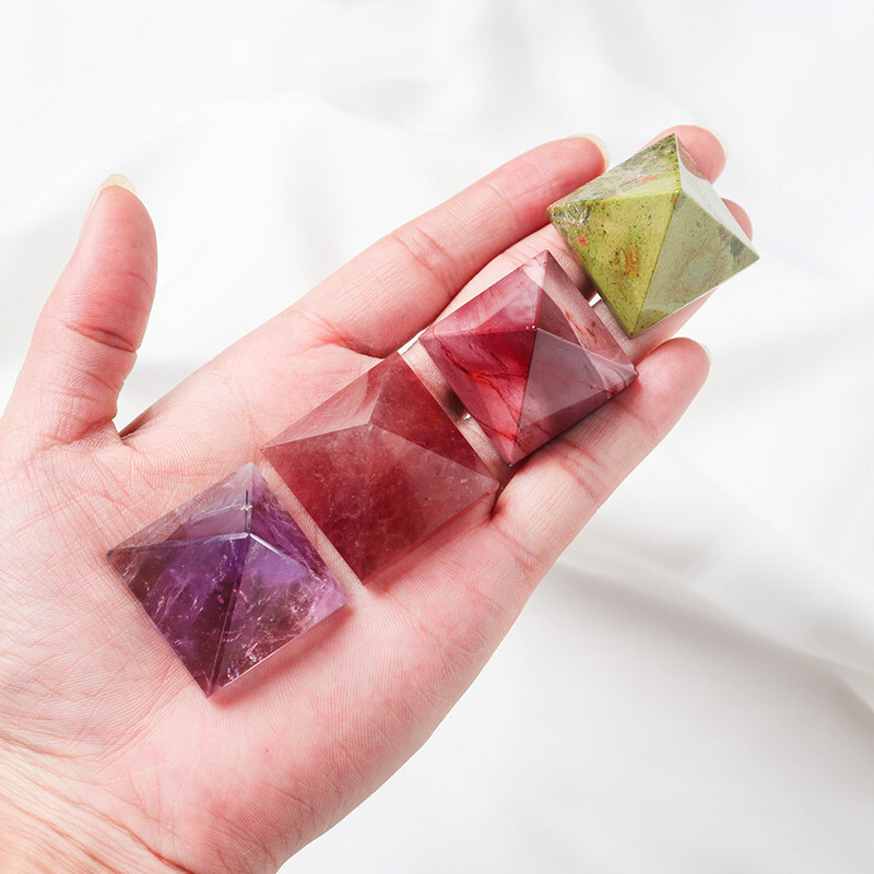 Natural Quartz Crystal Energy Tower Pyramid Healing Reiki Gemstone Decor Gift