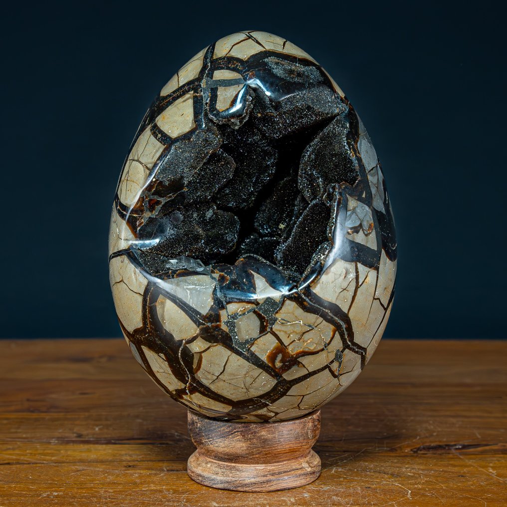 Natural Big Septarian Druse with Calcite Crystals Egg- 5000 g