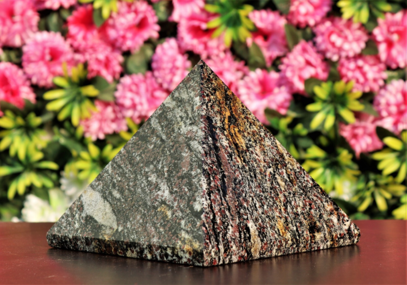 Large 170MM Natural Spinel in Matrix Healing Aura Chakra Spirit Stone Pyramid