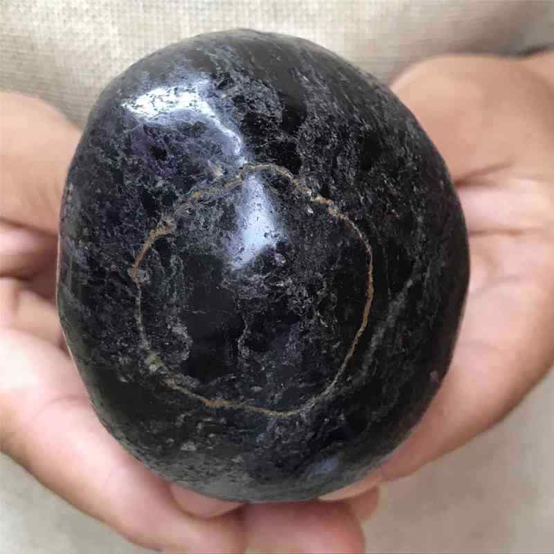 0.41kg Natural black jade quartz skull carved Quartz Crystal skull Healing