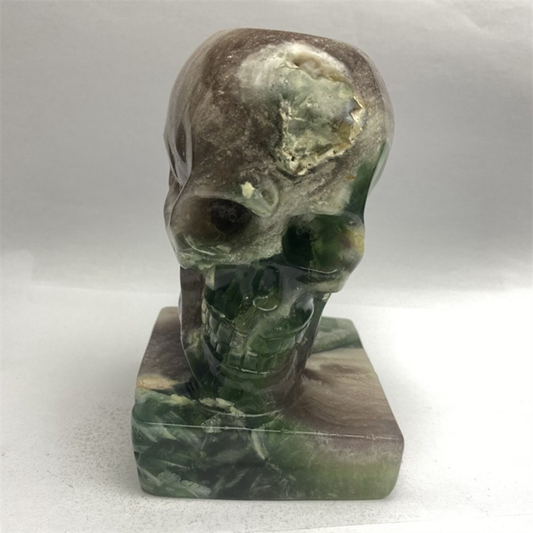 1550g Natural Beantiful Fluorite Quartz Skull Hand Carved Crystal Healing Skull