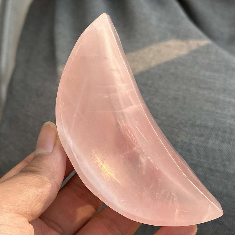 0.2kg Natural rose quartz moon ashtray carved Quartz Crystal skull Healing