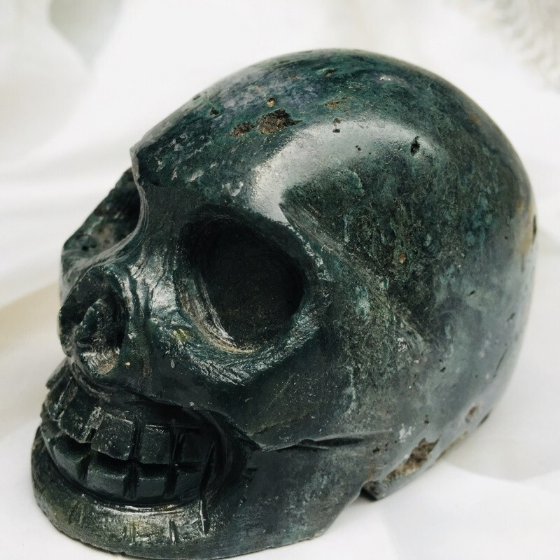 0.474kg moss agate skull home decoration product crystal