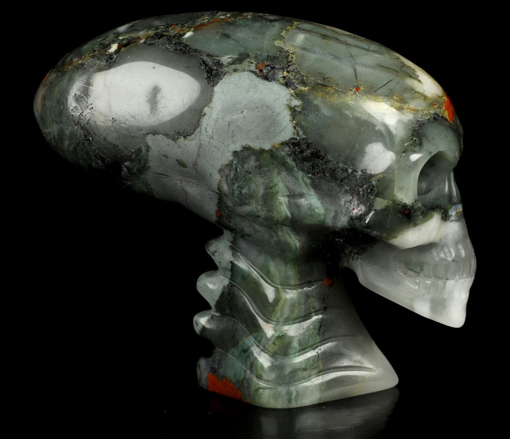 MEXICO blood jasper skull living eyes Voodoo Carving- 350 g