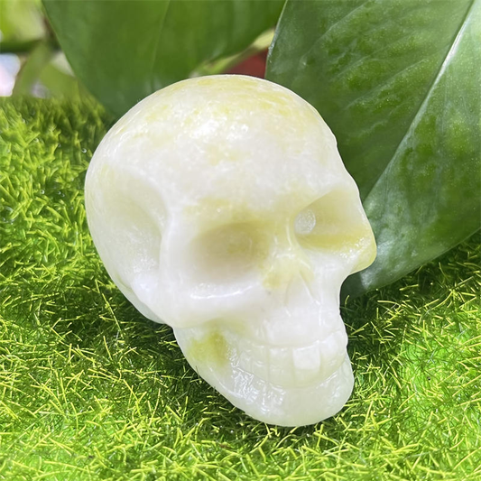 1pc Natural Green jade skull hand carved Quartz Crystal skull Reiki