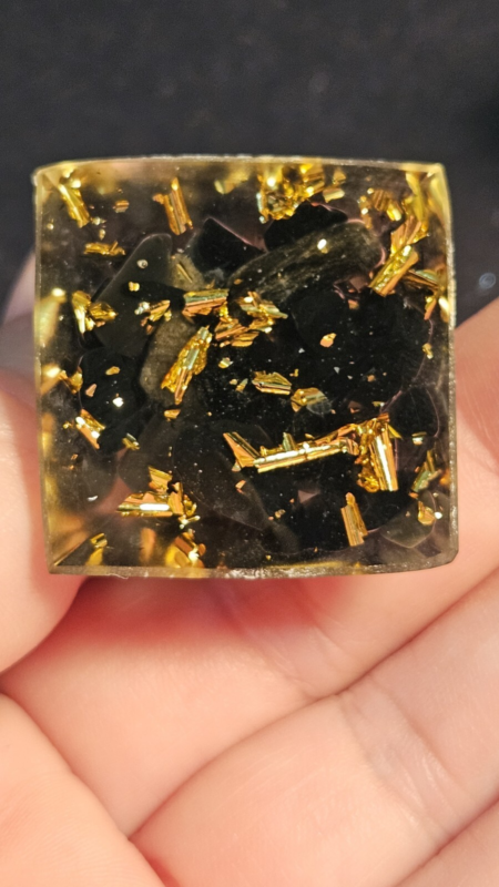2 Orgonite Resin Pyramids Lapis Lazuli Black Onyx Gold Leaf Stone Chips Reiki