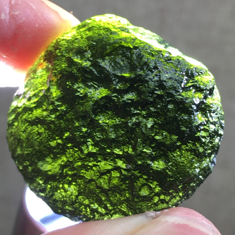 74.7Ct MOLDAVITE From Czech Republic From Meteorite Impact With Chips