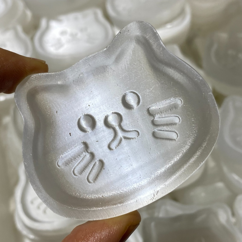 Natural Gypsum Selenite cat Hand Carved Quartz Crystal Reiki healing 1PC