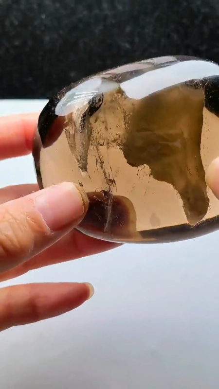 Collection Tibetan Crystal Oval 1 Big Visible Moving Bubble Enhydro &Sand 3.1 in