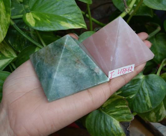 Chakra Pyramid Stone Crystal Yoga Healing NATURAL Spirituality Specimen~I-4842