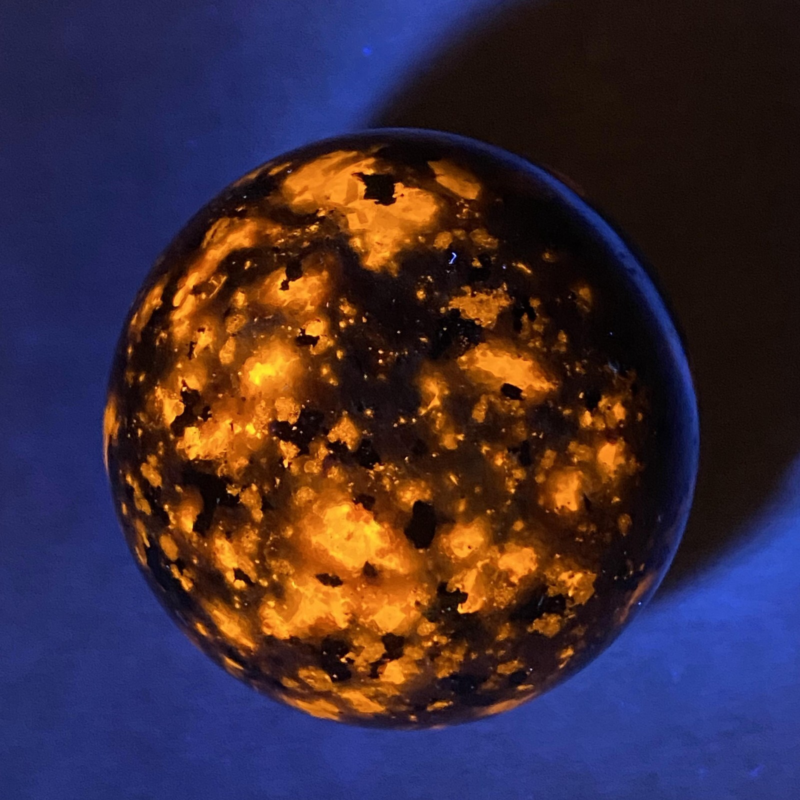 1pc Natural Yooperite Ball Quartz Crystal Polished Sphere reiki 45mm+ healing