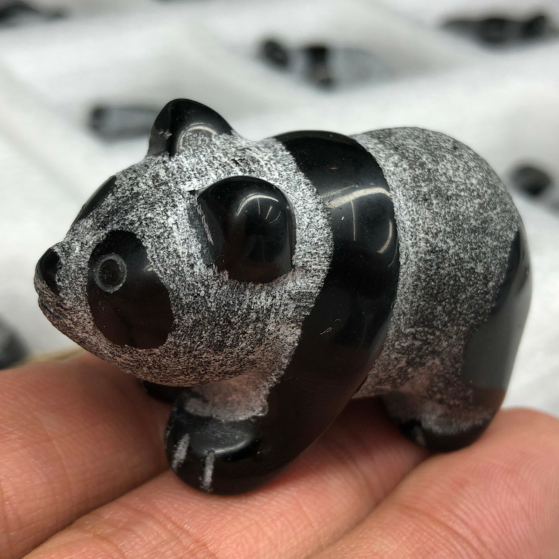 1.5&apos;&apos;Top Natural obsidian hand carved panda skull quartz crystal healing 1pc