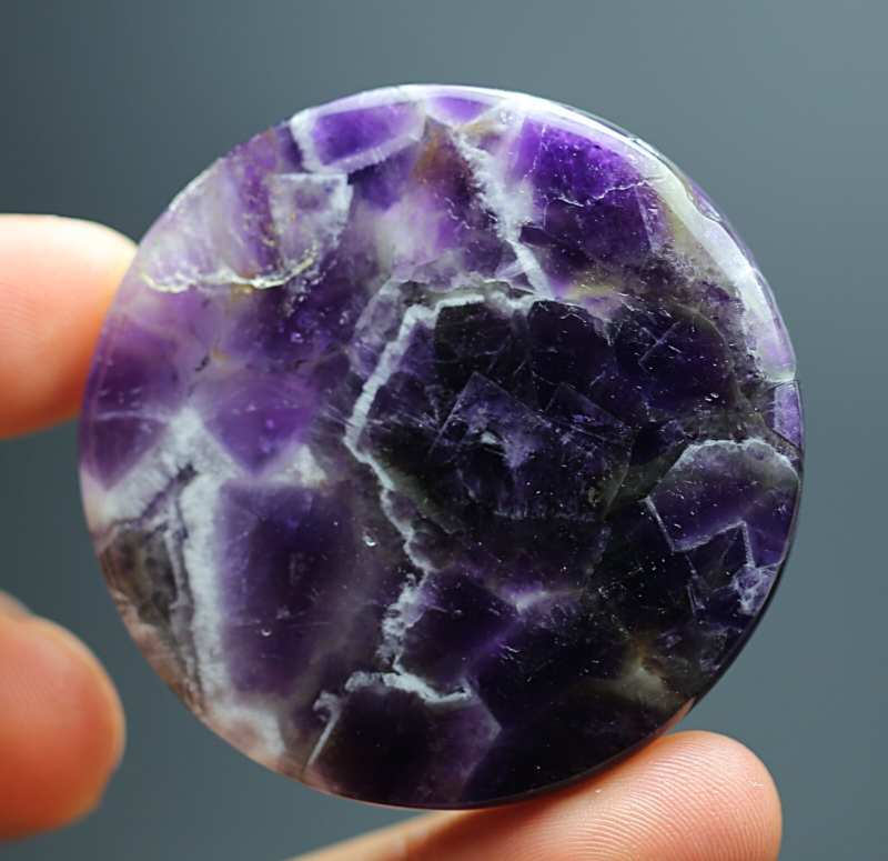 168.7Ct Natural Purple Crystal Amethyst "pyramid" Quartz Pendant Polished