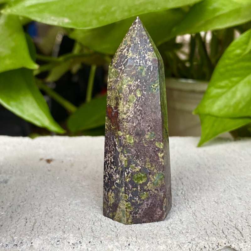 61G Natural Dragon Blood Column Obelisk Crystal Column Wand Point Healing Stone