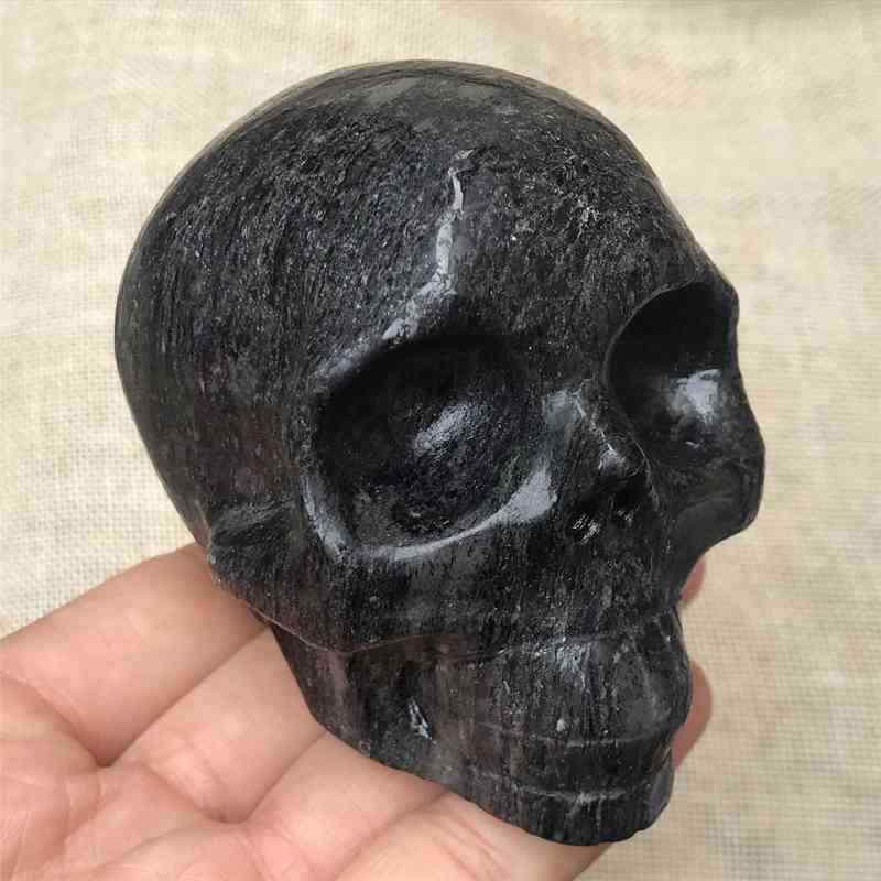 0.55Kg Natural black jade quartz skull carved Quartz Crystal skull Healing