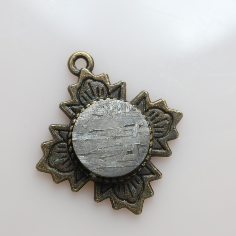Muonionalusta meteorite Necklace pendant R2244