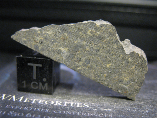 Meteorites NWA 16388 (CC) - Coarse Matrix Spherulite - CK6