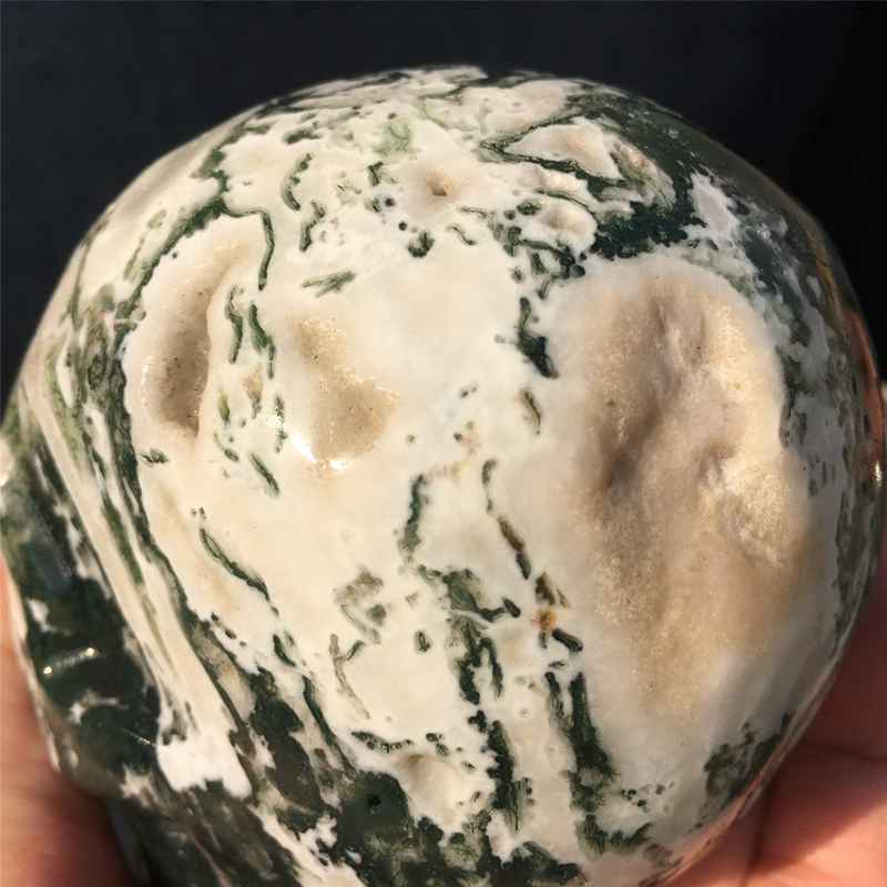 0.65kg Natural agate skull carved Quartz Crystal skull Reiki Energy Healing