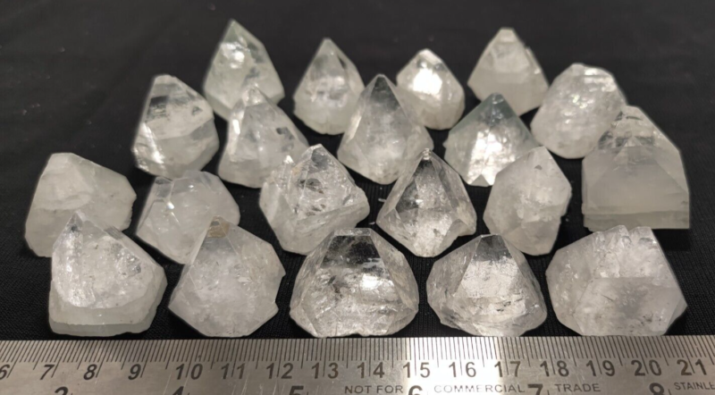big apophyllite tips apophyllite point apophyllite pyramid raw stones lot 1365