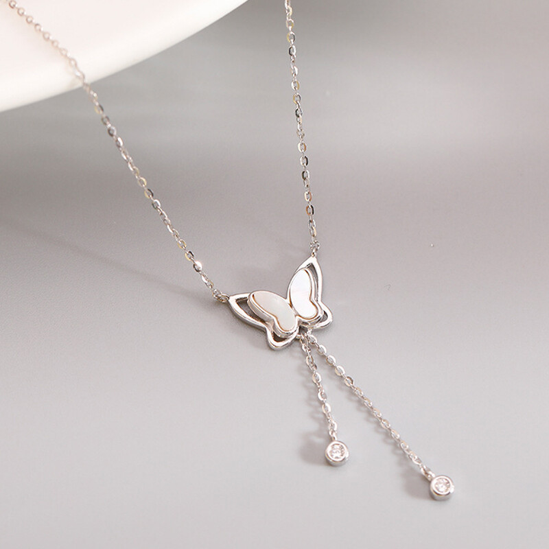 New Shiny Butterfly Necklace Ladies Exquisite Clavicle Chain Necklace Jewelry Bh