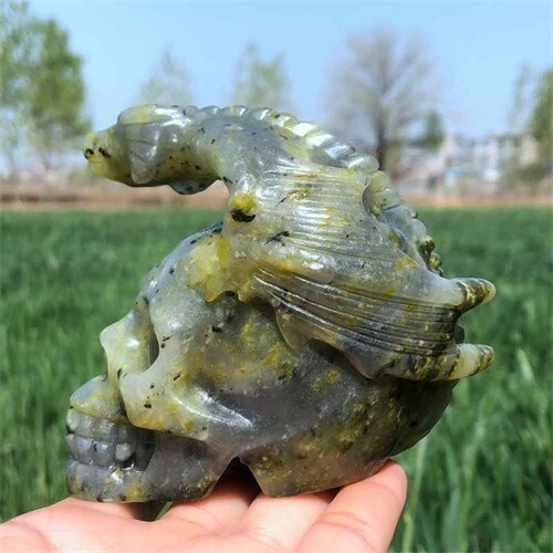 500g Natural carved Unknown Stone dragon Skull reiki quartz crystal skull polish