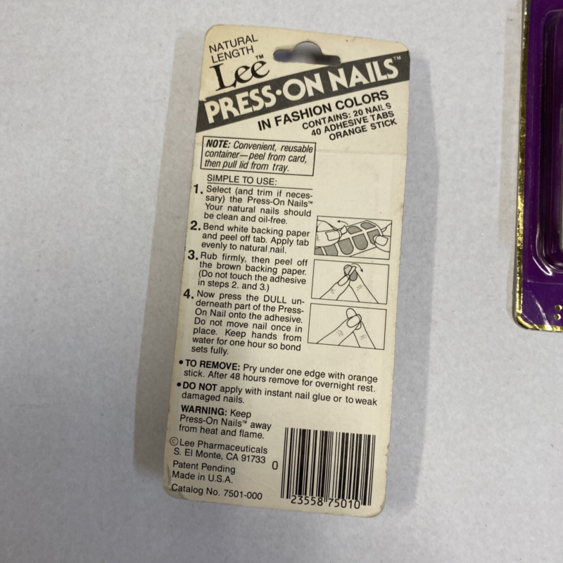 Lee Press on Nails In Fashion Choose Color Old School