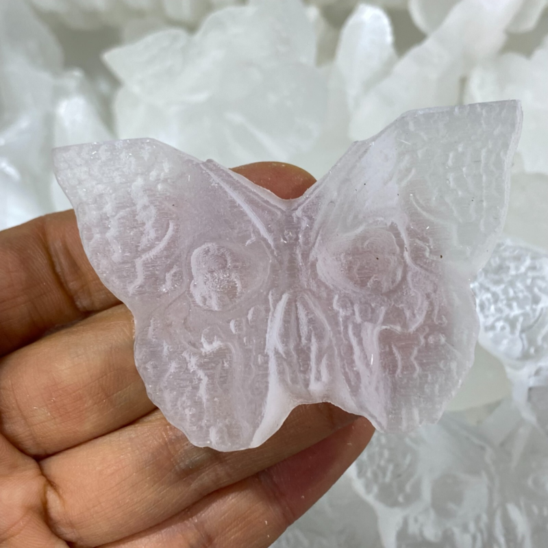 Natural Gypsum Selenite butterfly Hand Carved Quartz Crystal Reiki healing 1PC