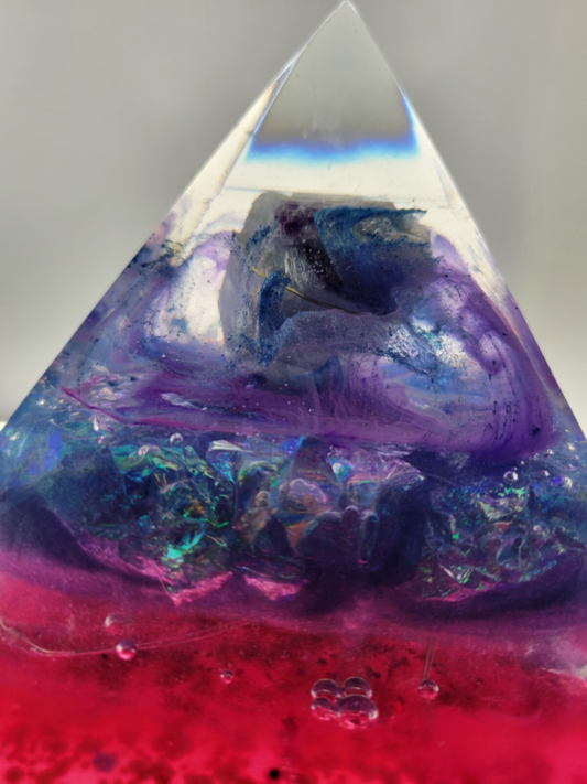 pyramid collection medium Fluorite Lights Up