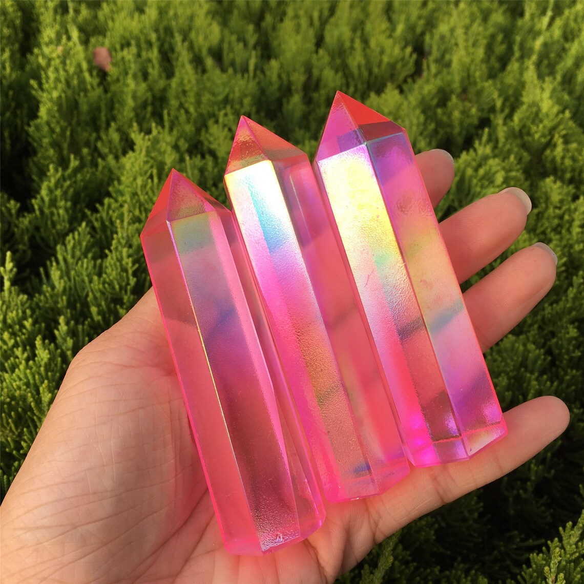 1 obelisco arcoíris de titanio rosa, Piont de varita de cristal de cuarzo, torre de cristal, especímenes minerales, decoración del hogar, curación de Reiki, regalos de cristal 70 g +