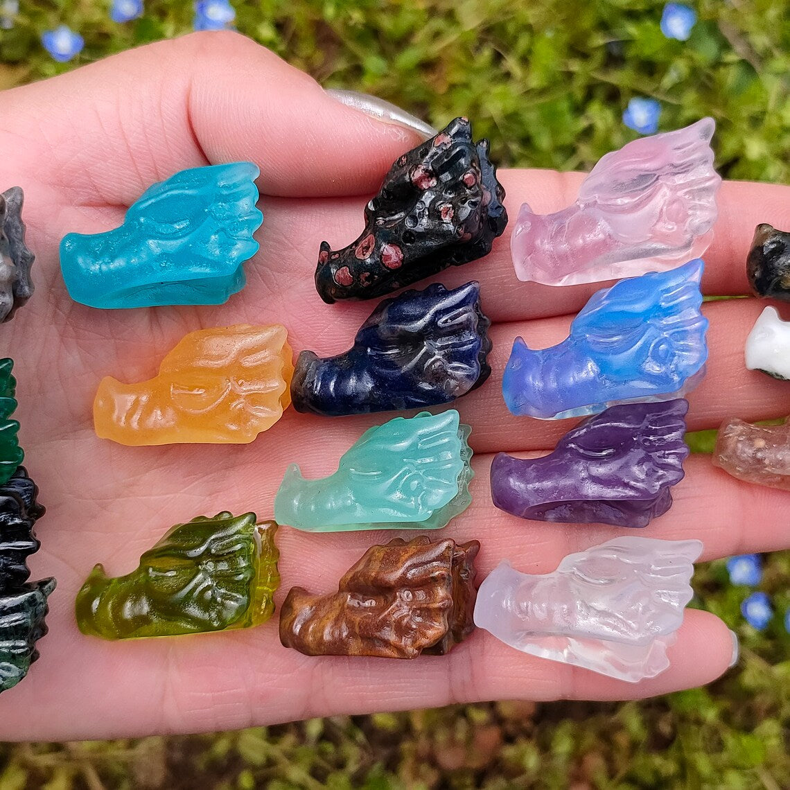 18PCS  Natural Mix Quartz Dragon Head,Quartz Crystal Dragon,Mini Dragon Head,Crystal Gifts,Crystal Animal,Home Decoration,Reiki Healing