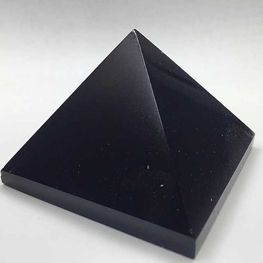 Pirámide de obsidiana