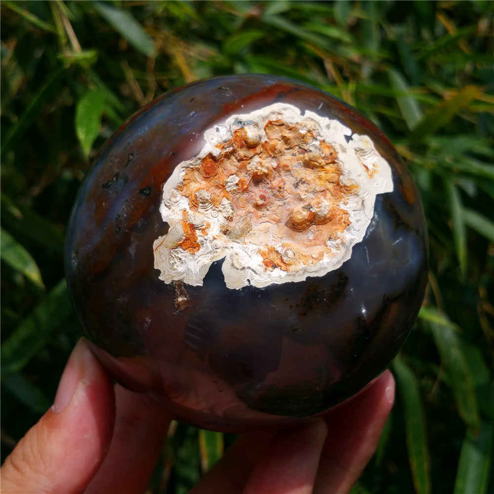 Bola de cristal tallada de Ocean Jasper