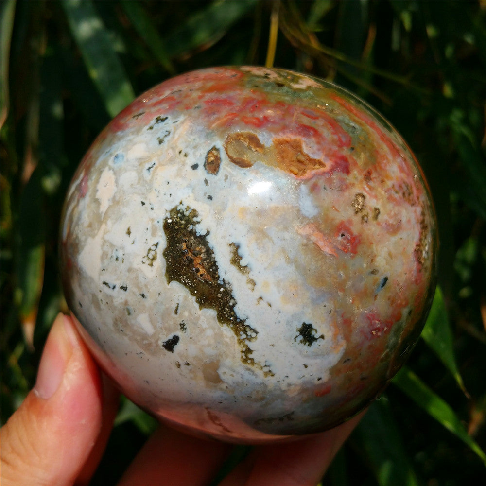 Bola de cristal tallada de Ocean Jasper