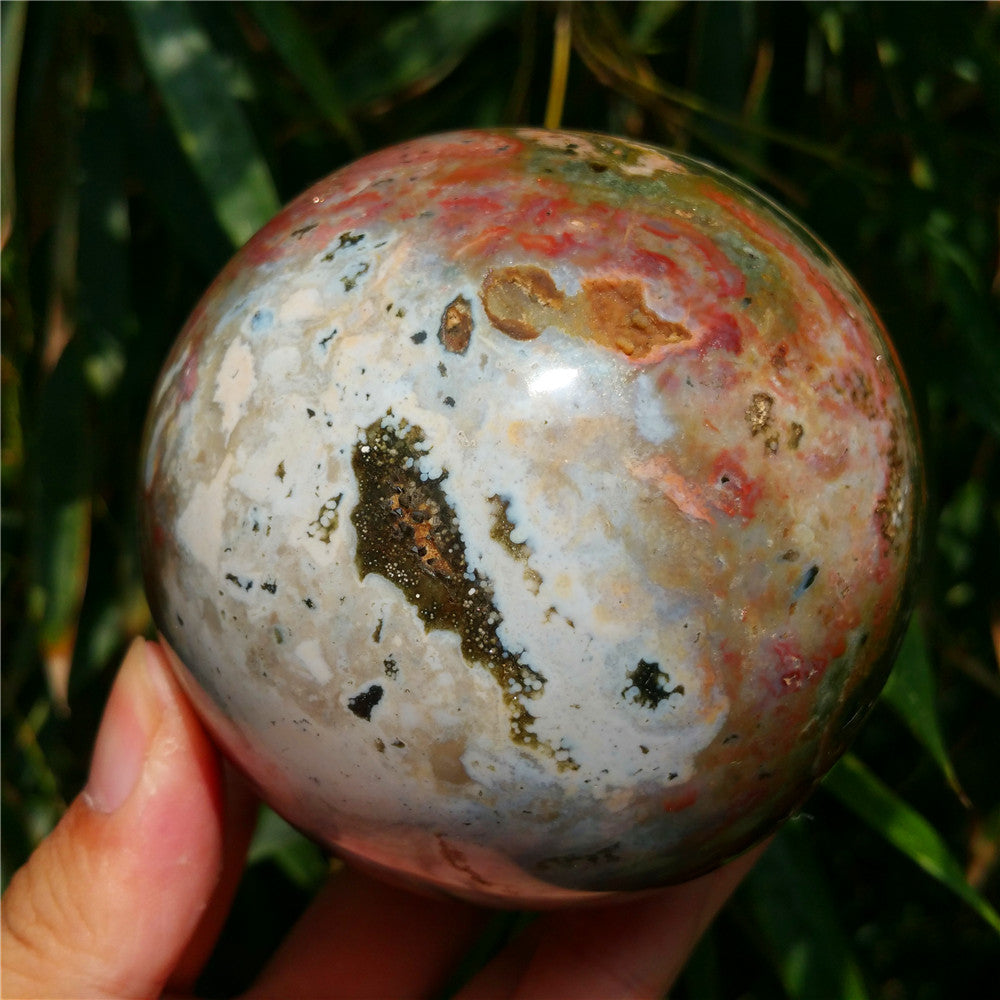 Bola de cristal tallada de Ocean Jasper