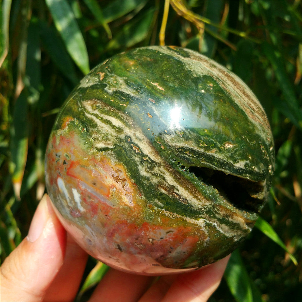 Bola de cristal tallada de Ocean Jasper