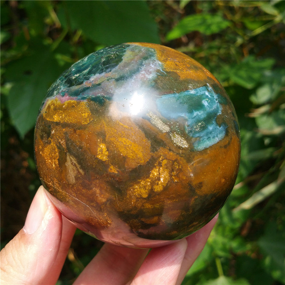 Bola de cristal tallada de Ocean Jasper