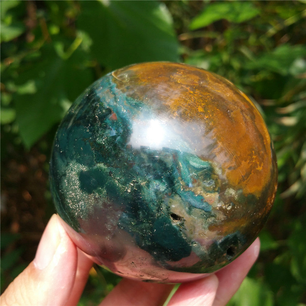 Bola de cristal tallada de Ocean Jasper