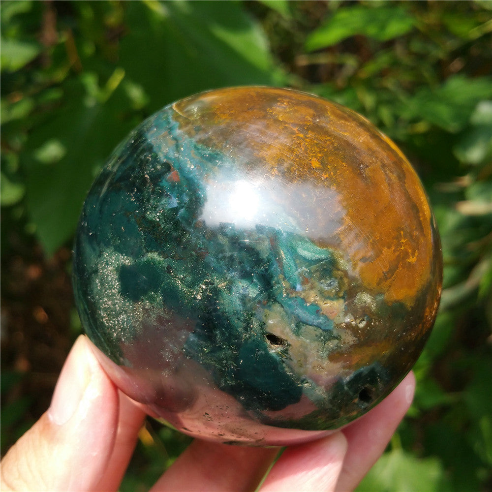 Bola de cristal tallada de Ocean Jasper