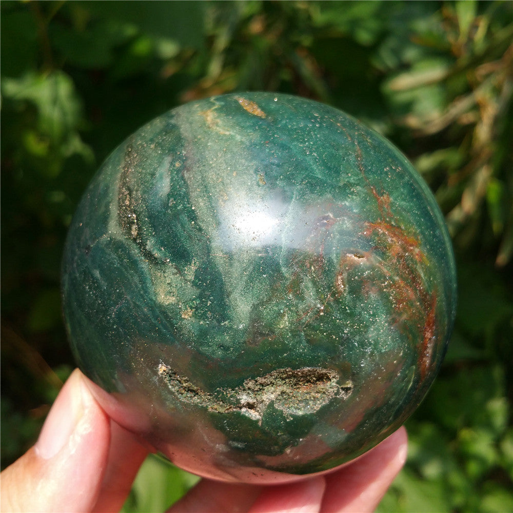 Bola de cristal tallada de Ocean Jasper