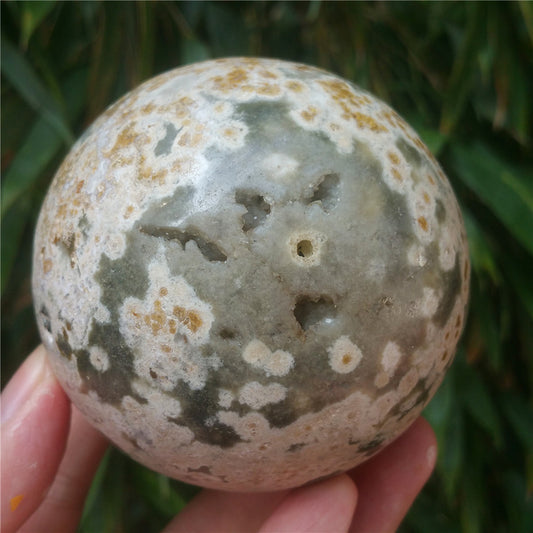 海洋碧玉水晶雕刻球
