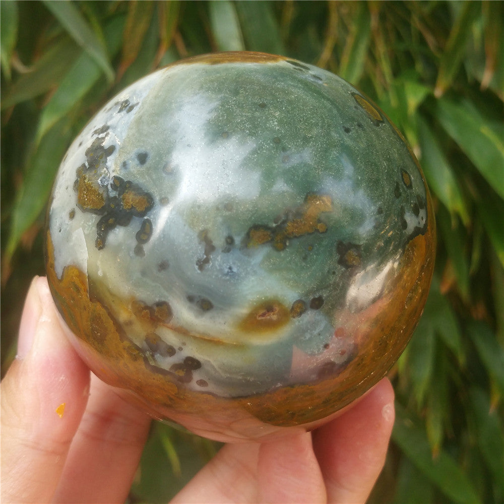 Bola de cristal tallada de Ocean Jasper