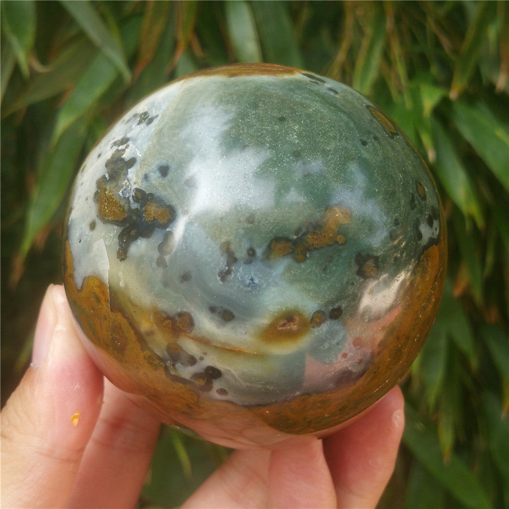 Bola de cristal tallada de Ocean Jasper