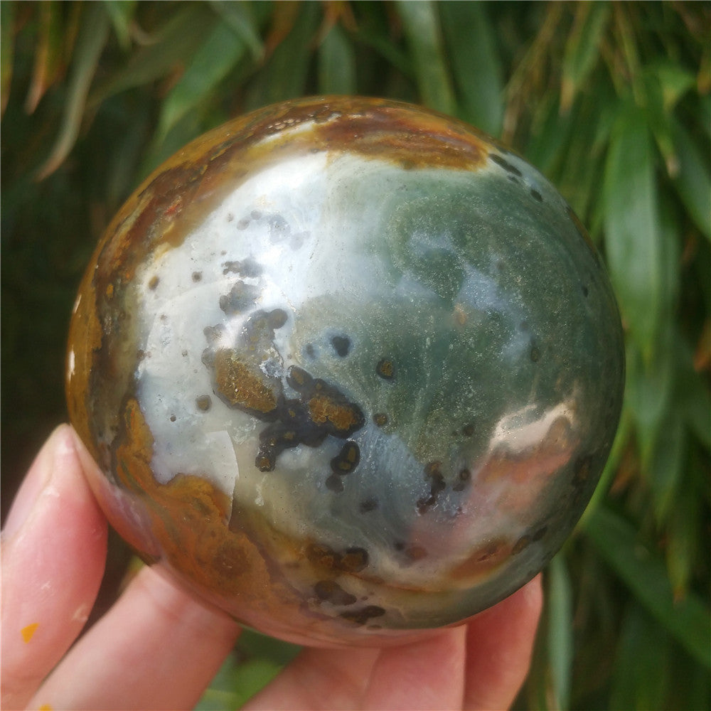Bola de cristal tallada de Ocean Jasper
