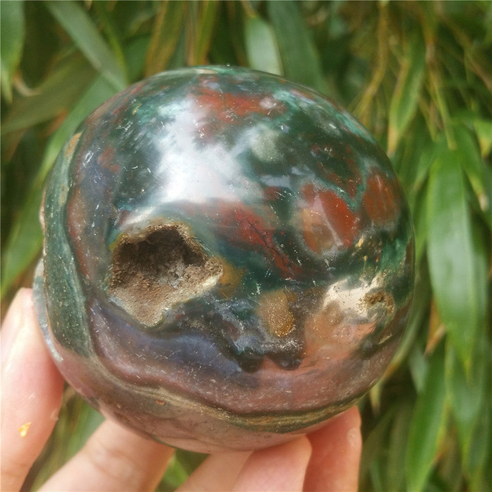 Bola de cristal tallada de Ocean Jasper
